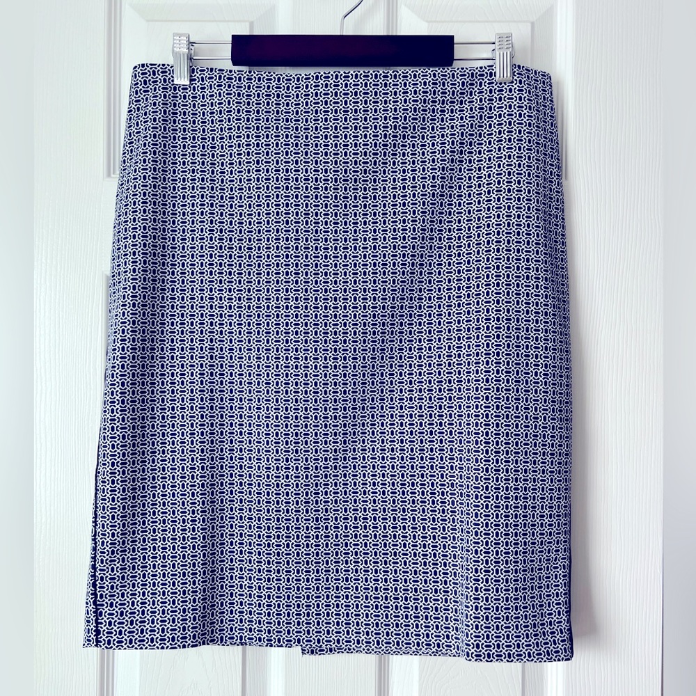 Adrianna Papell navy blue and white pencil skirt size 12